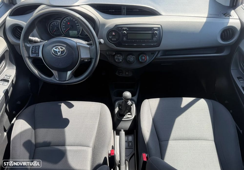 Toyota Yaris 1.4 D-4D ACtive+AC - 3