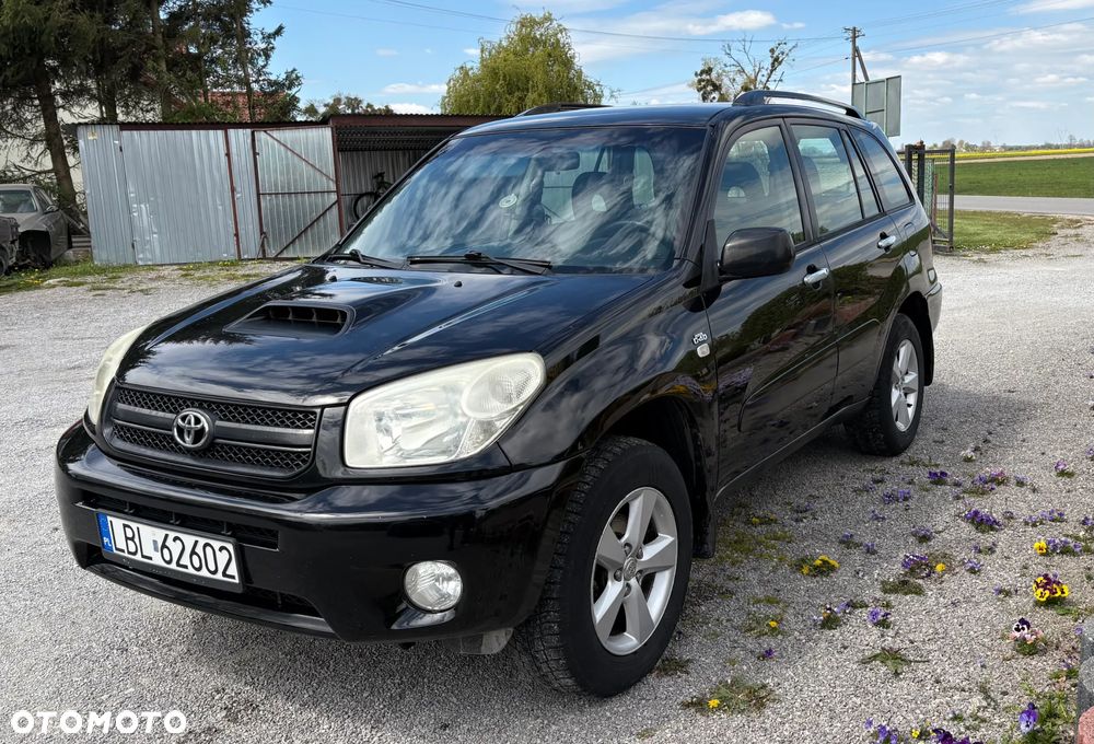 Toyota RAV4 D-4D 4x4 - 3