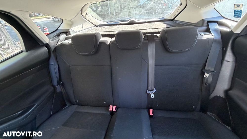 Ford Focus 1.5 TDCi Titanium - 38