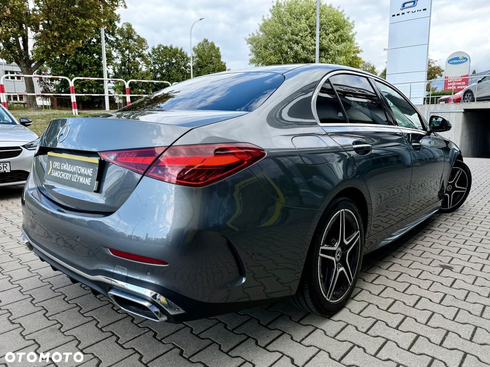 Mercedes-Benz Klasa C 220 d 4Matic 9G-TRONIC AMG Line - 4
