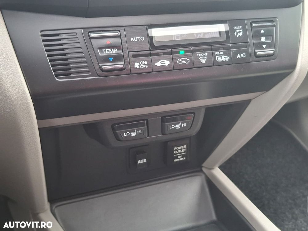 Honda Civic 1.8 i-VTEC MT Lifestyle - 29