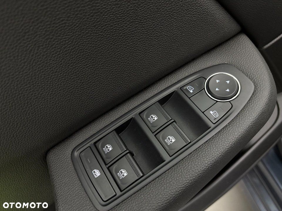 Renault Clio - 11