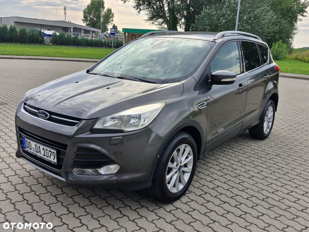 Ford Kuga 2.0 TDCi 2x4 Titanium - 31