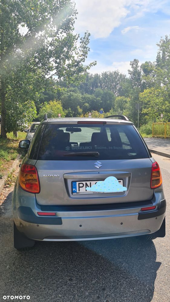 Suzuki SX4 - 3