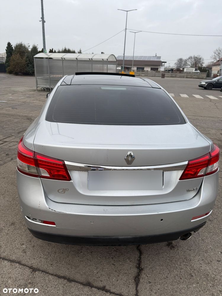 Renault Latitude 2.0 dCi Initiale - 14