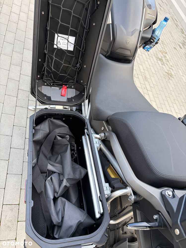 Triumph Tiger - 15
