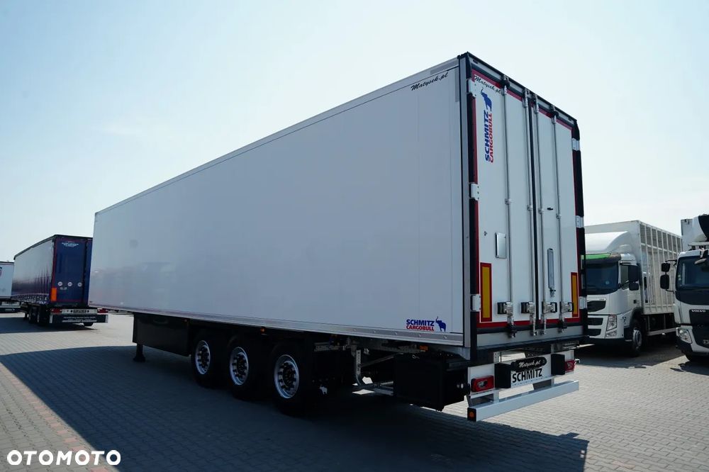 Schmitz Cargobull / CHŁODNIA / VECTOR 1550 / PALECIARA / OŚ PODNOSZONA / 2026 ROK / - 4