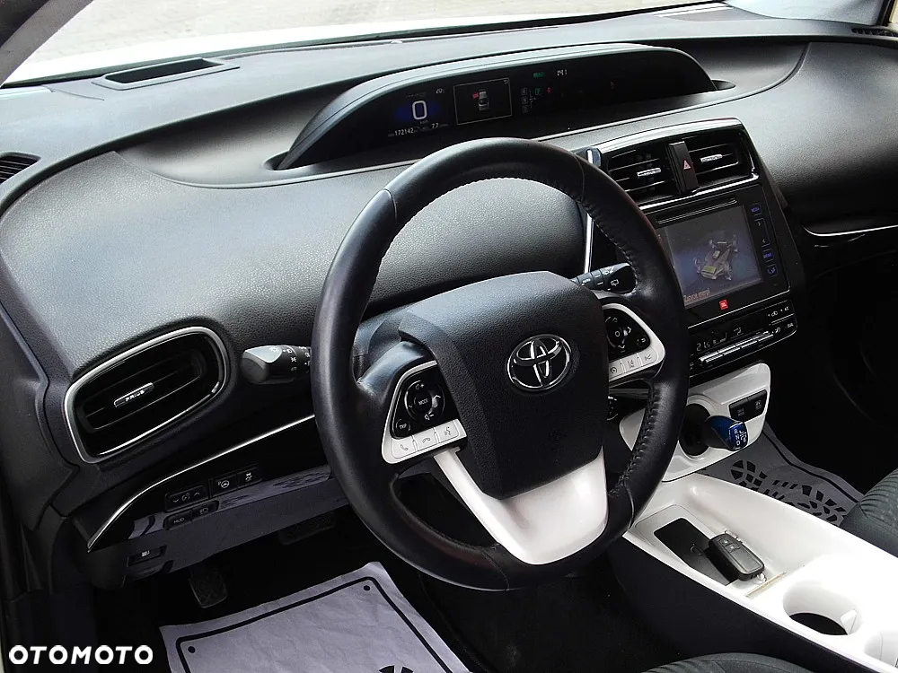 Toyota Prius 1.8 HSD Active - 10