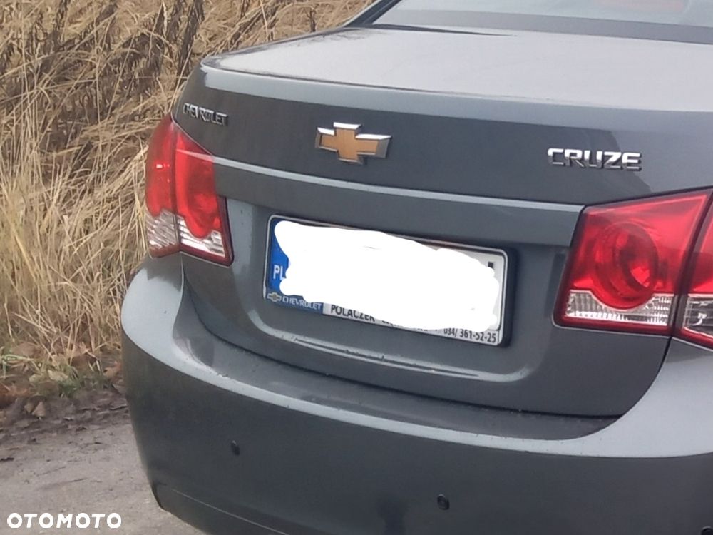 Chevrolet Cruze 1.6 LT - 10