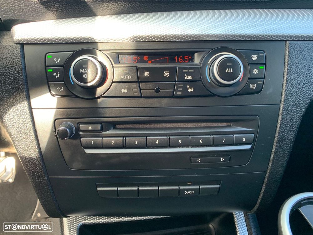 BMW 118 d Pack M - 30