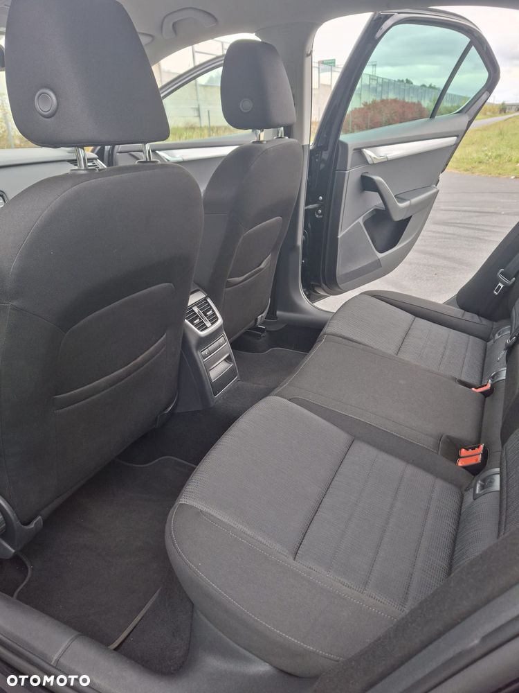 Skoda Octavia 1.8 TSI Style DSG - 11