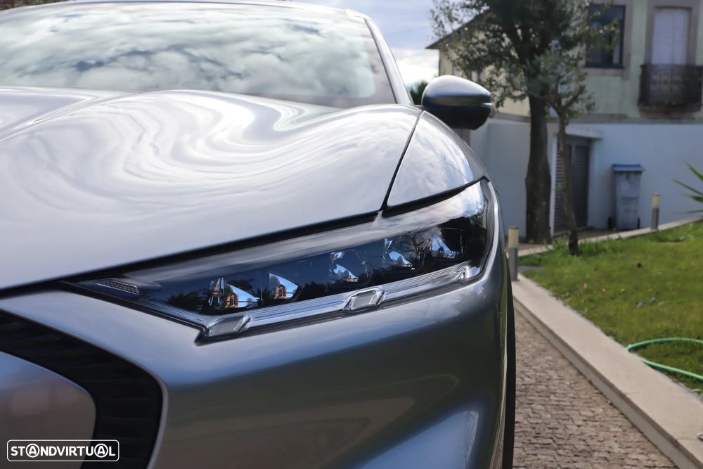 Ford Mustang Mach-E Standard - 6