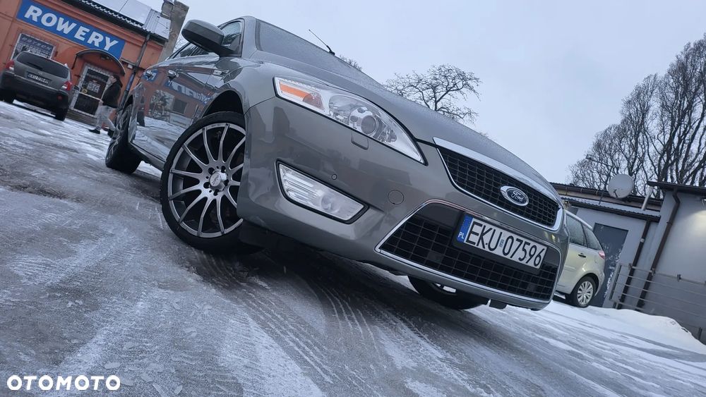 Ford Mondeo 2.5 Black Magic - 27