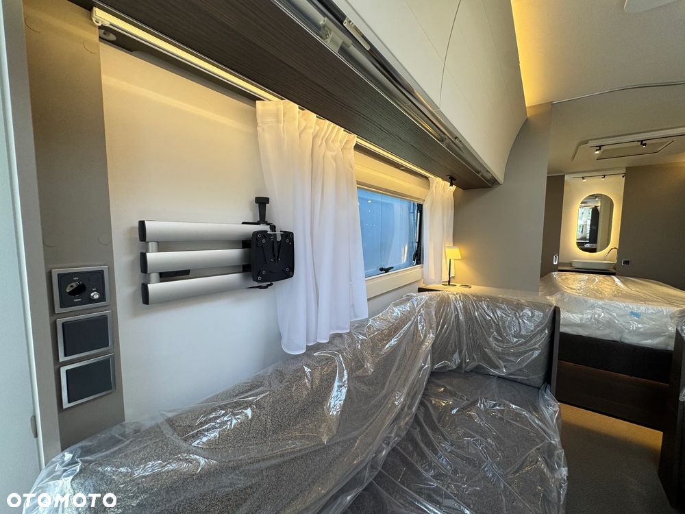 Adria ALPINA 663 HT - 17