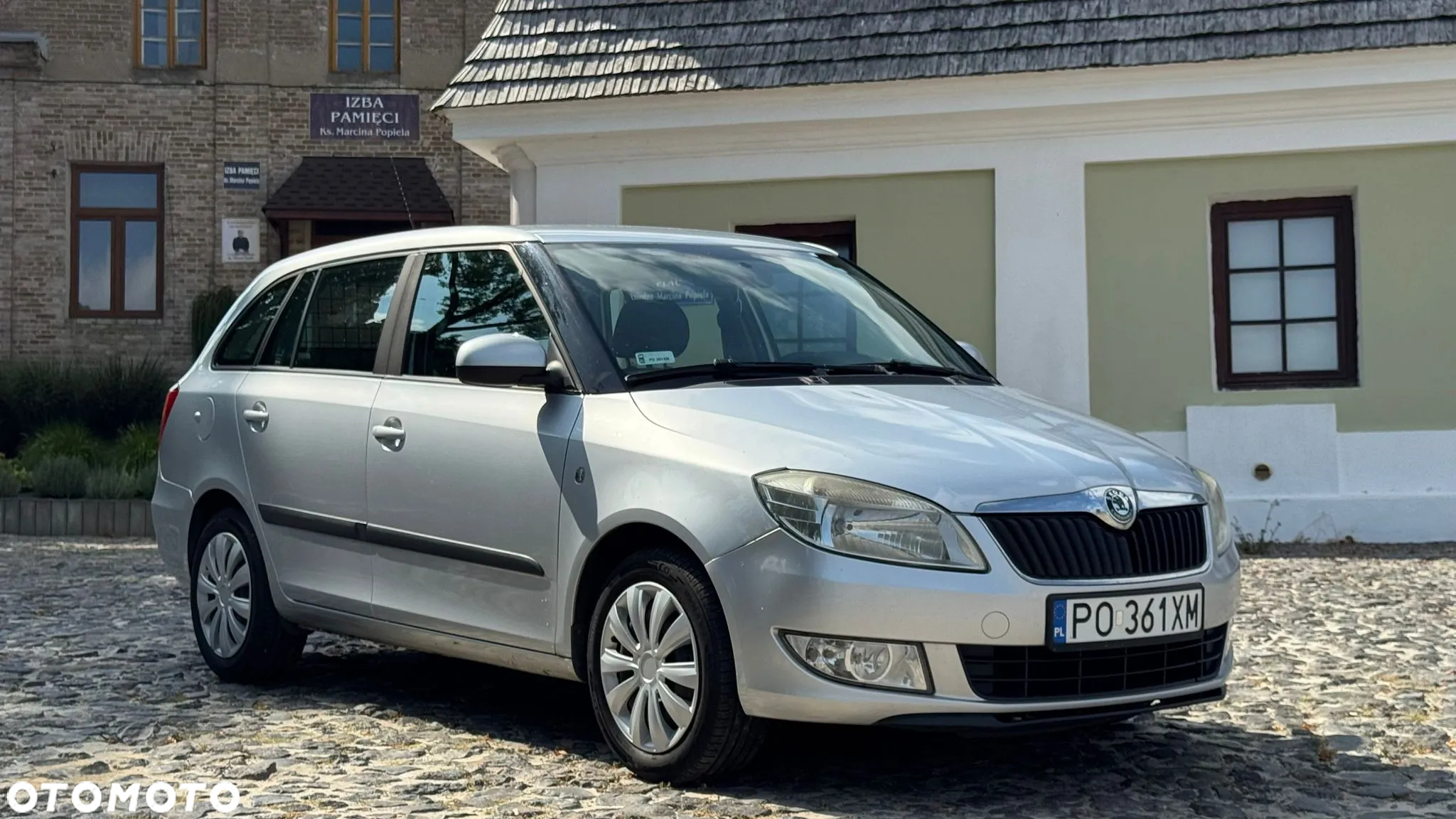 Skoda Fabia 1.2 TSI Fresh Plus - 8