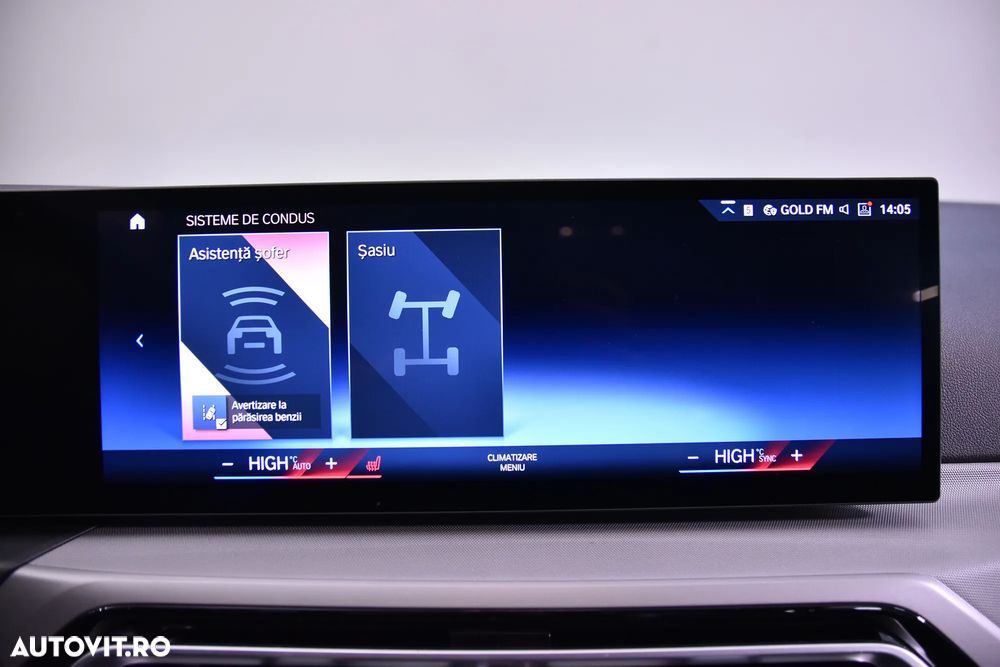 BMW Seria 3 320d Touring xDrive Aut. - 23