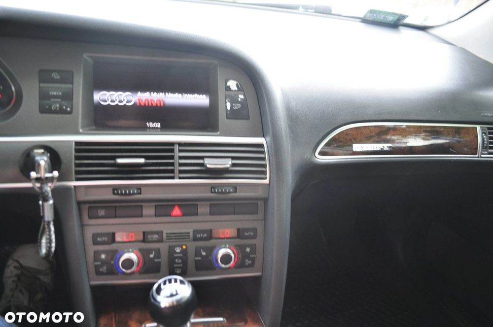 Audi A6 Avant 3.0 TDI Quattro - 15