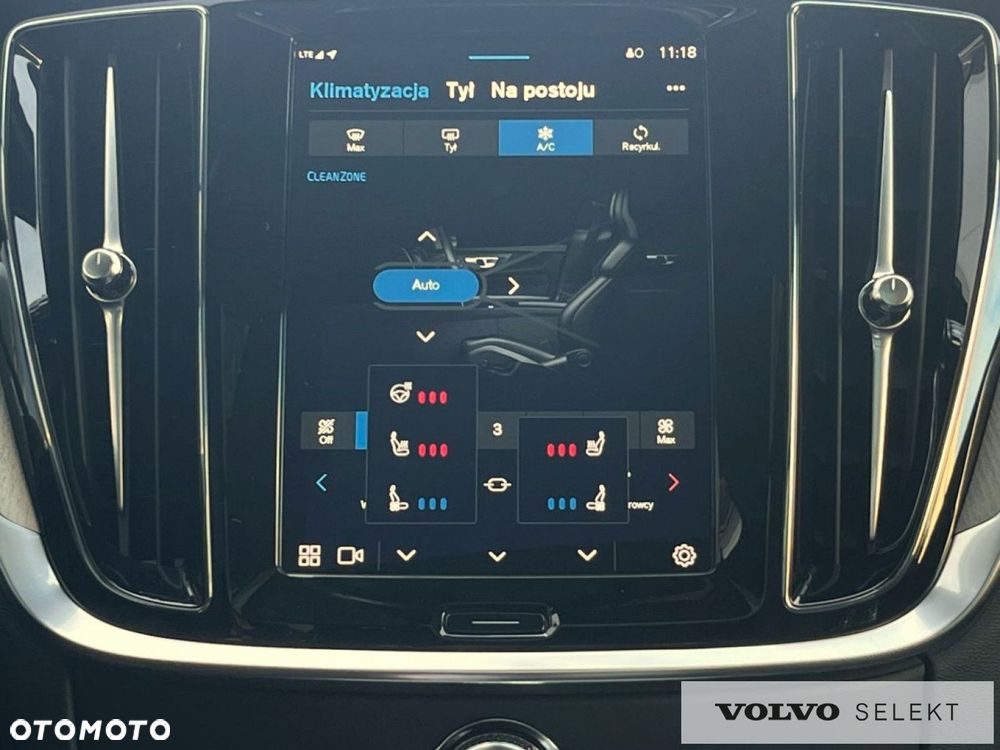 Volvo V60 Cross Country - 27