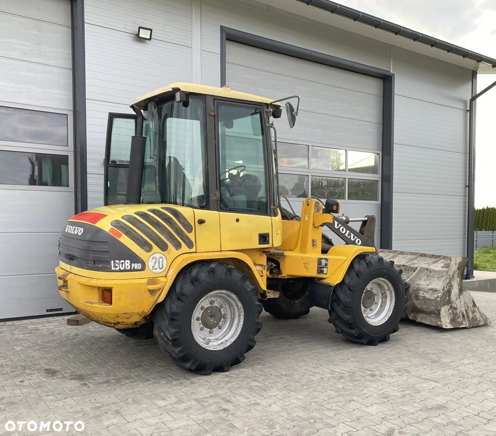 Volvo L30B - 7