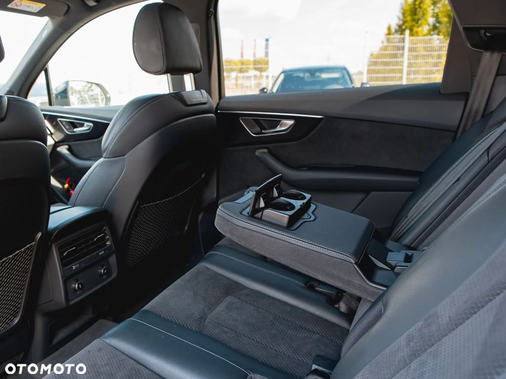 Audi SQ7 4.0 TDI Quattro Tiptronic - 30