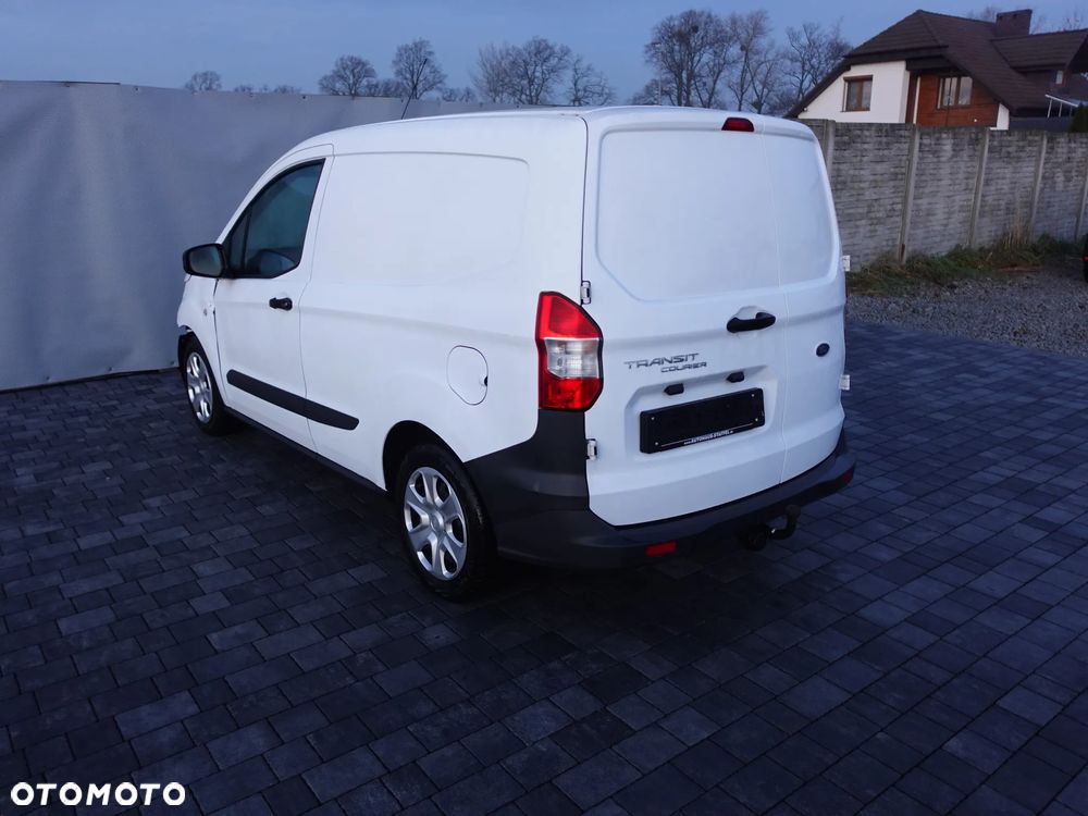 Ford TRANSIT COURIER - 1
