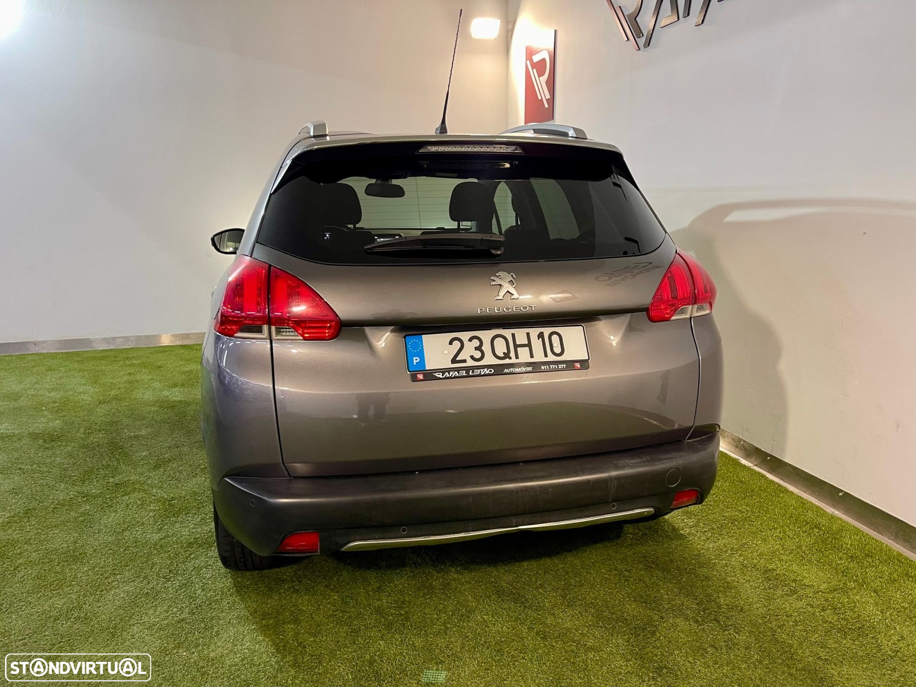Peugeot 2008 1.6 BlueHDi Style - 7