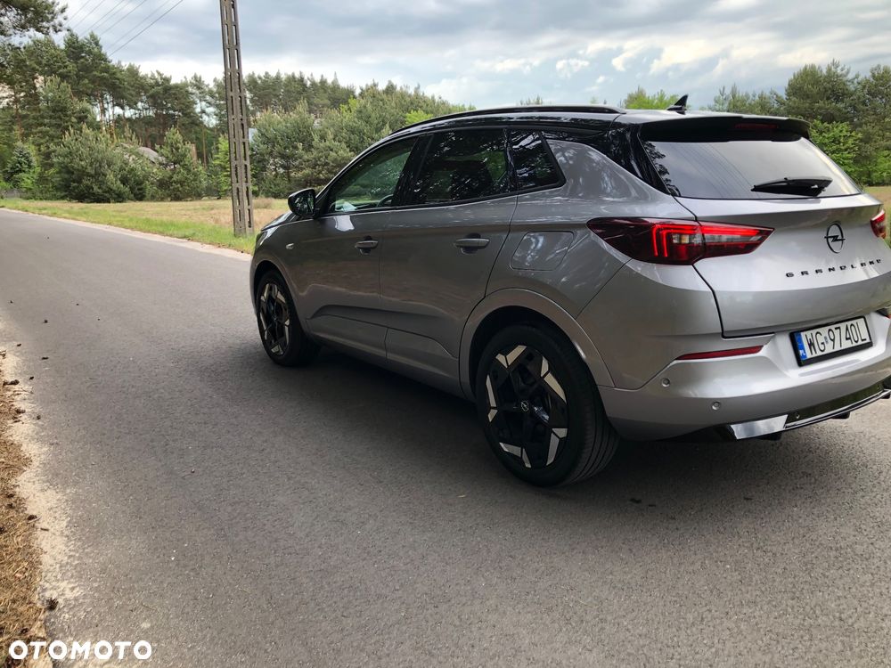 Opel Grandland X 1.6 T Design Line S&S - 3