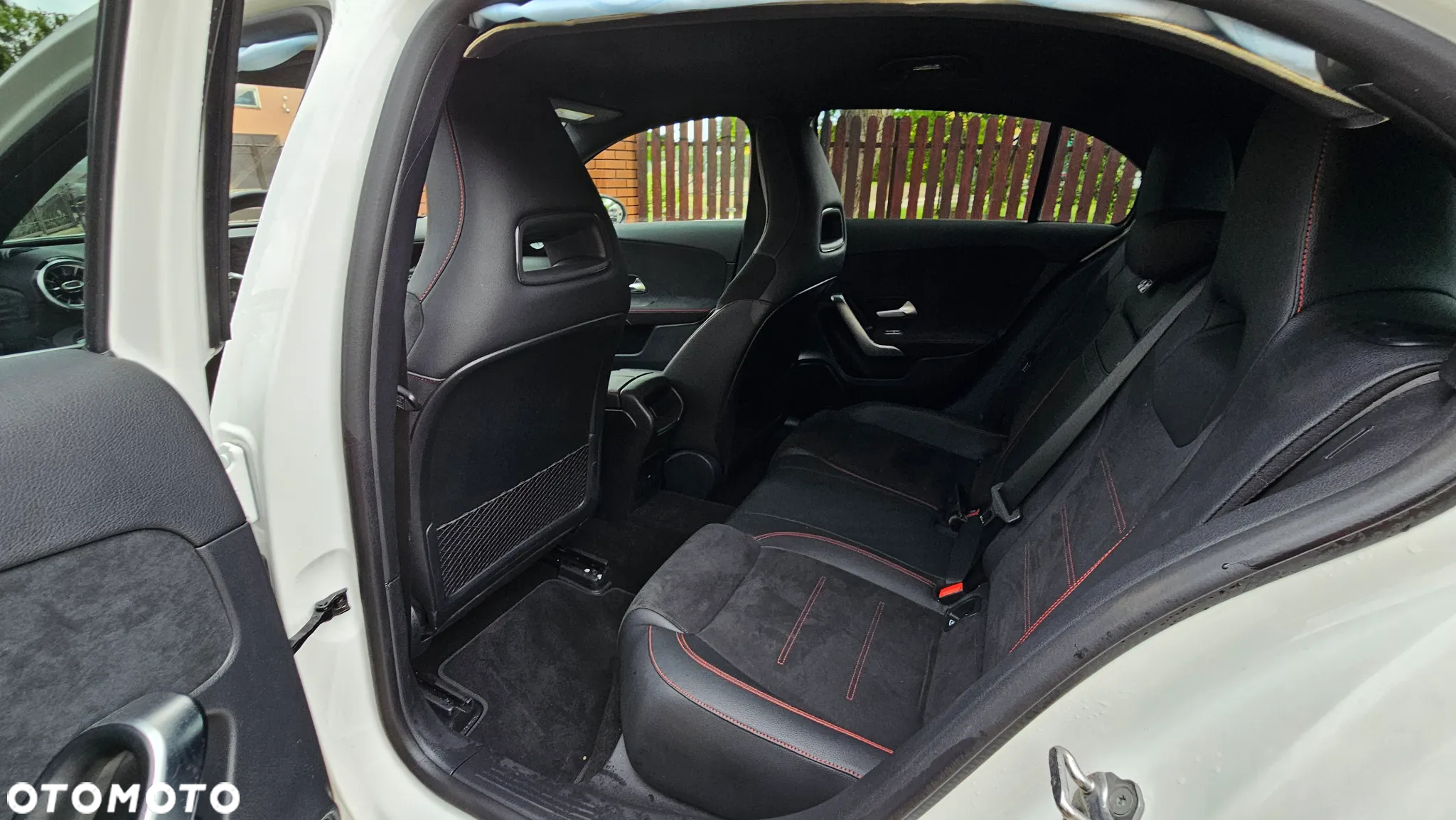 Mercedes-Benz Klasa A 220 4-Matic AMG Line 7G-DCT - 21