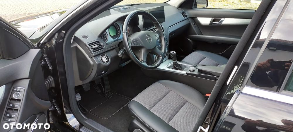 Mercedes-Benz Klasa C - 34