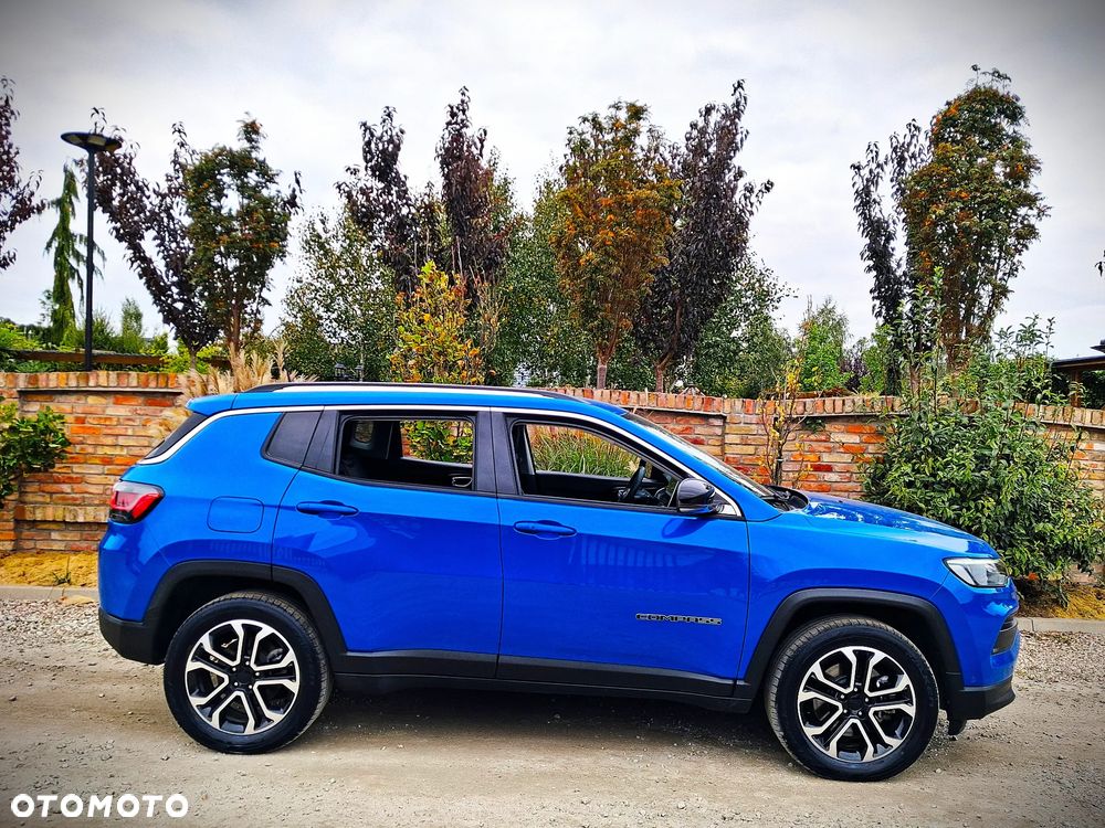 Jeep Compass 1.3 T4 4xe PLUG-IN HYBRID Automatik Limited - 2