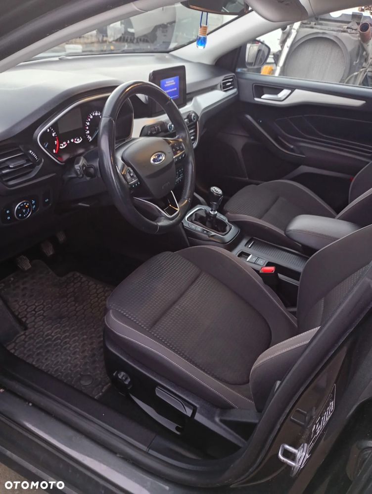 Ford Focus 1.0 EcoBoost Titanium Style - 20