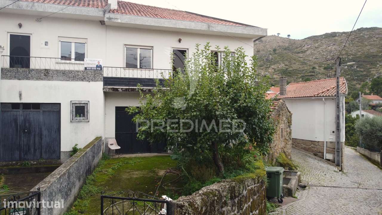 Moradia T4 em Vila Cortês do Mondego - Grande imagem: 3/17