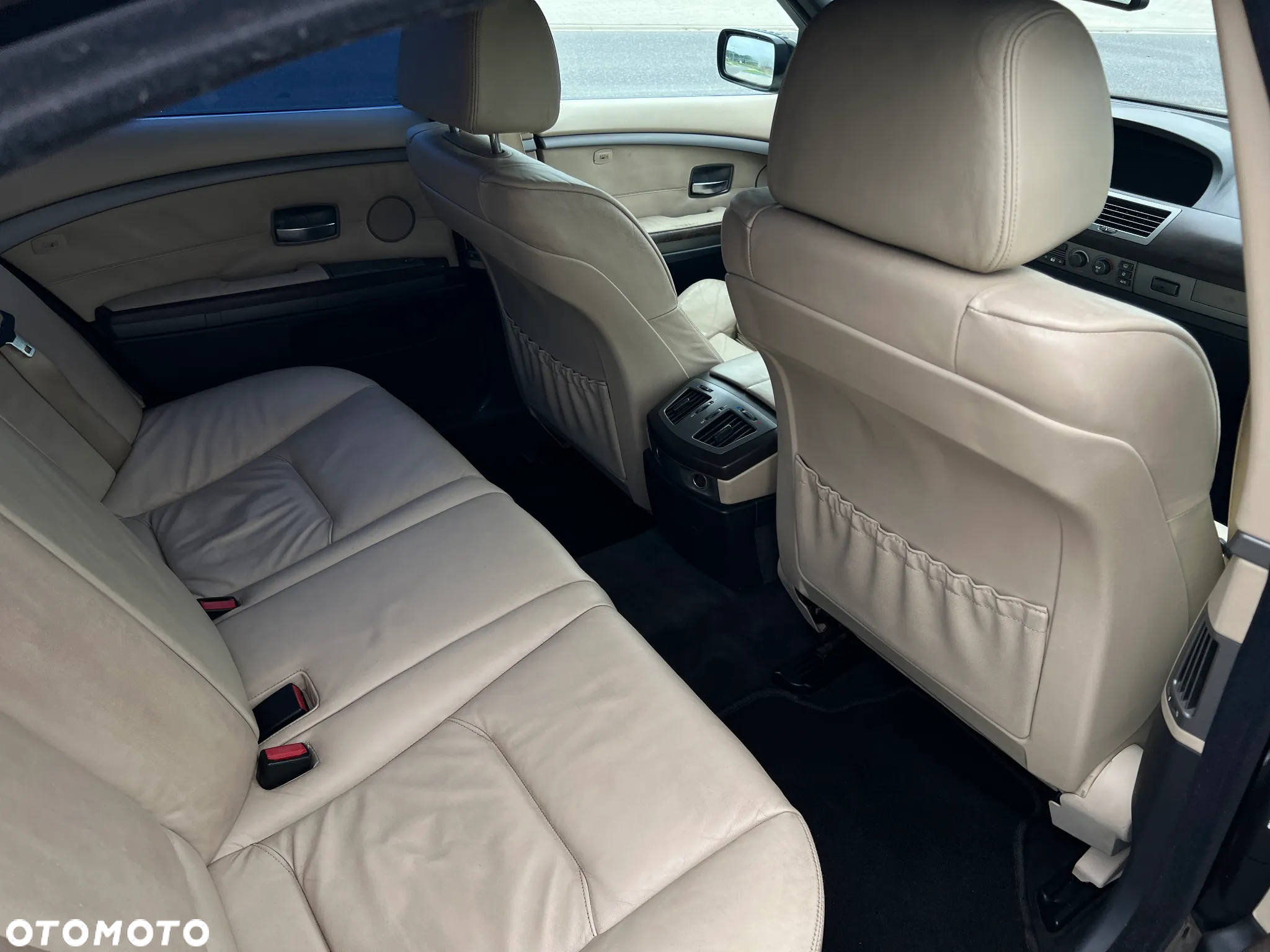 BMW Seria 7 730d - 12