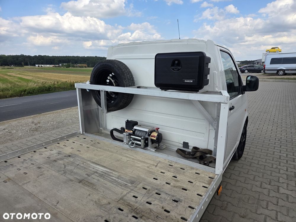 Volkswagen Transporter - 11