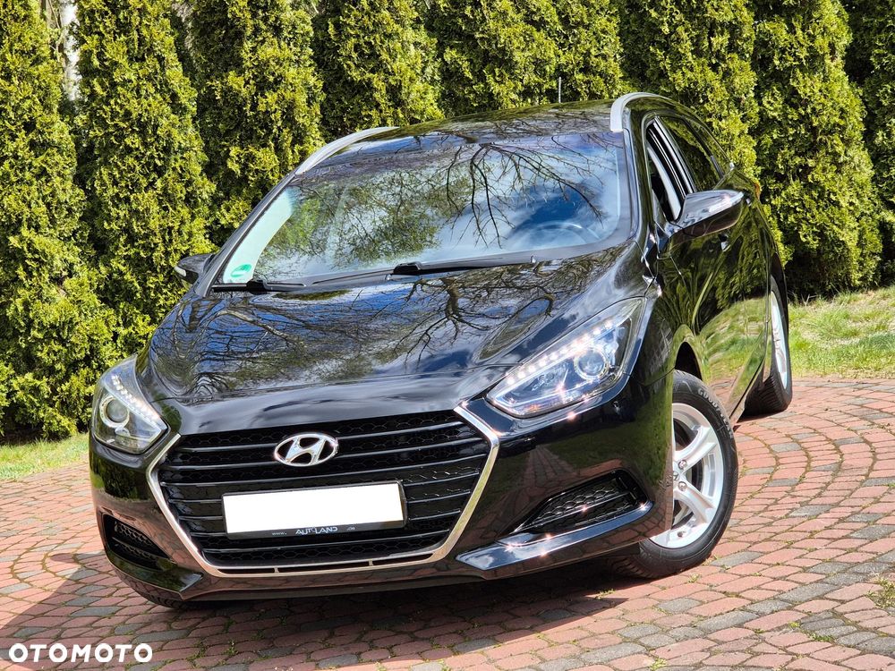 Hyundai i40 Kombi blue 1.7 CRDi Trend - 15