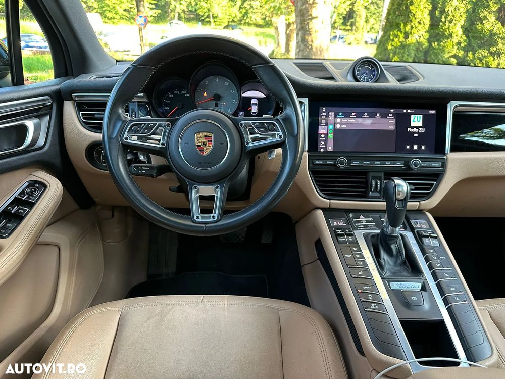 Porsche Macan - 13