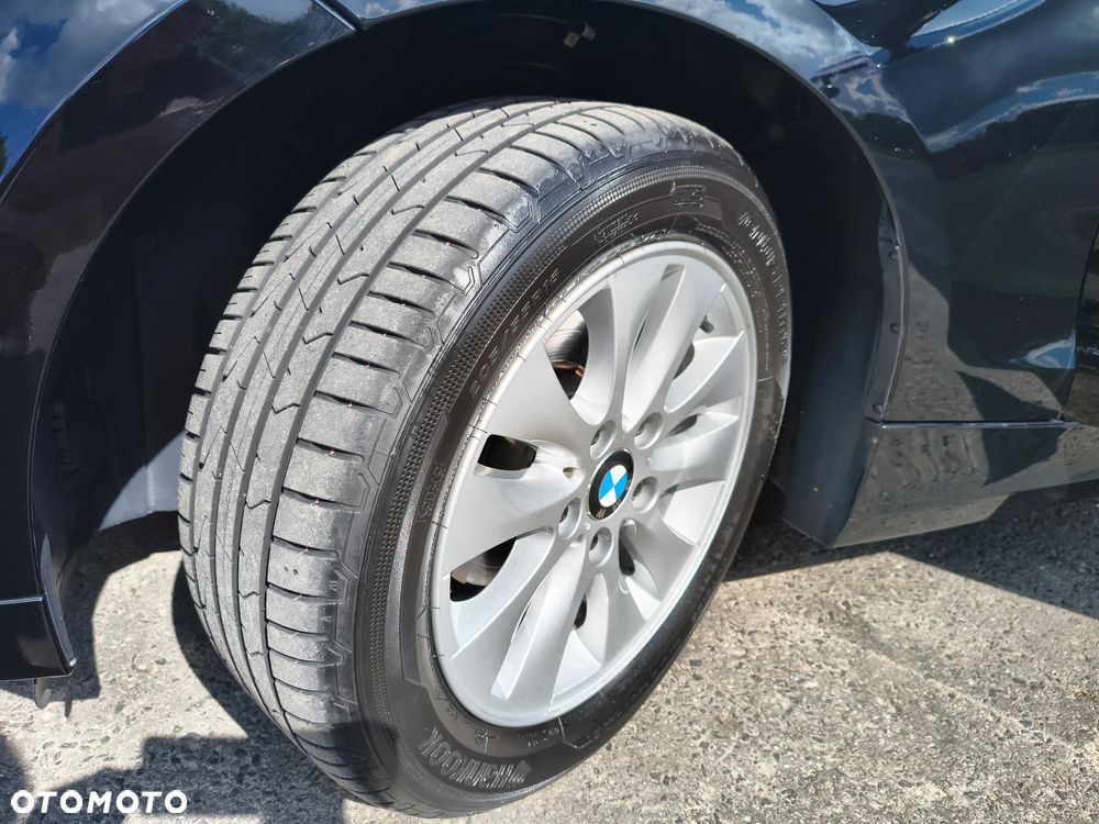 BMW Seria 1 - 22