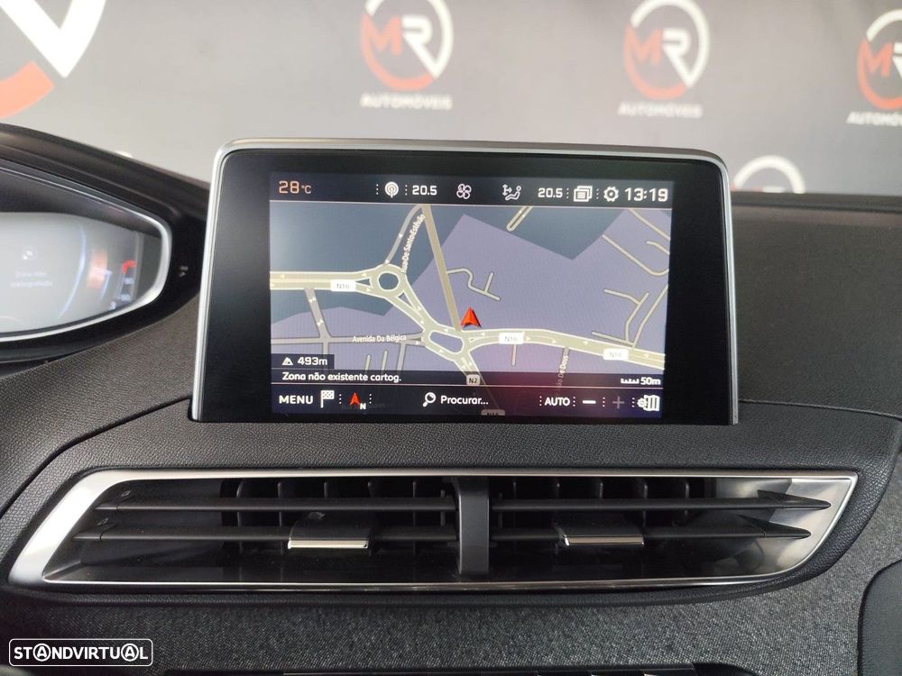 Peugeot 3008 1.6 BlueHDi GT Line Grip Control EAT6 - 19