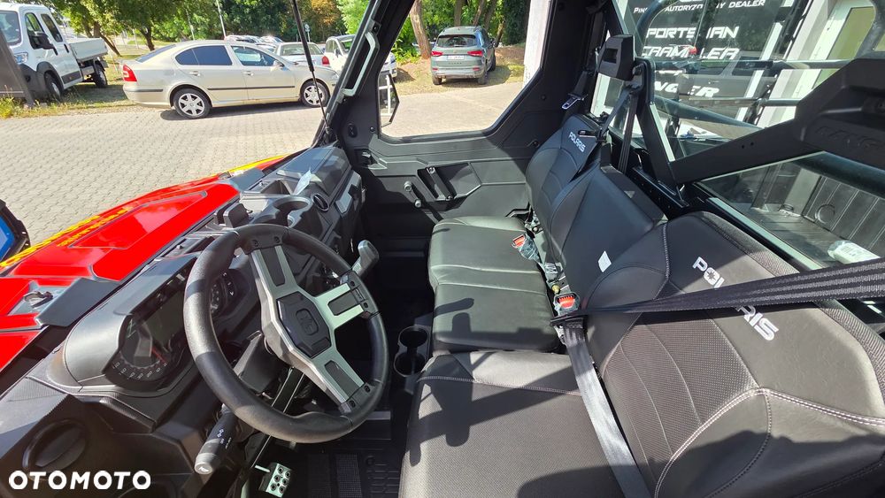Polaris Ranger - 12