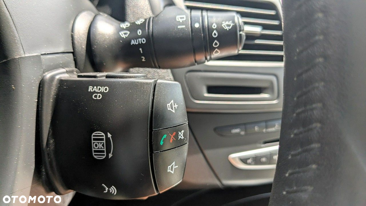 Renault Laguna - 27