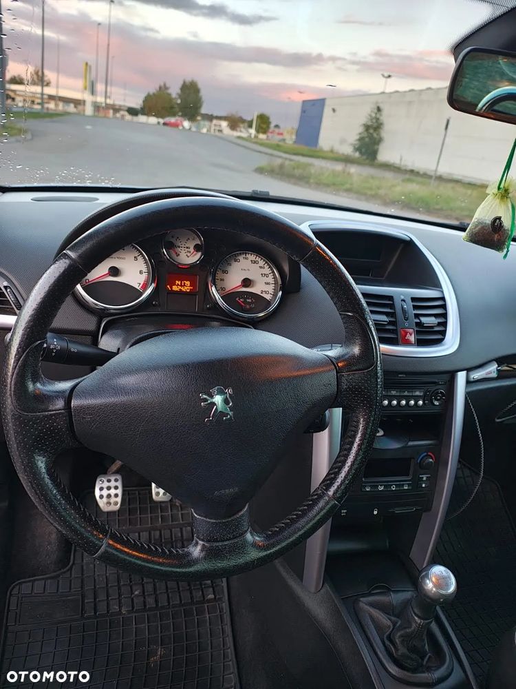 Peugeot 207 CC 120 VTi Allure - 10