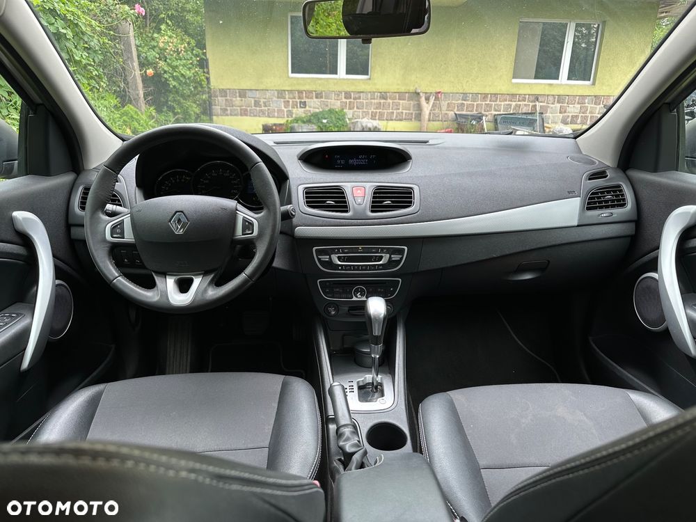 Renault Fluence 2.0 16V Privilege X-Tronic CVT - 15