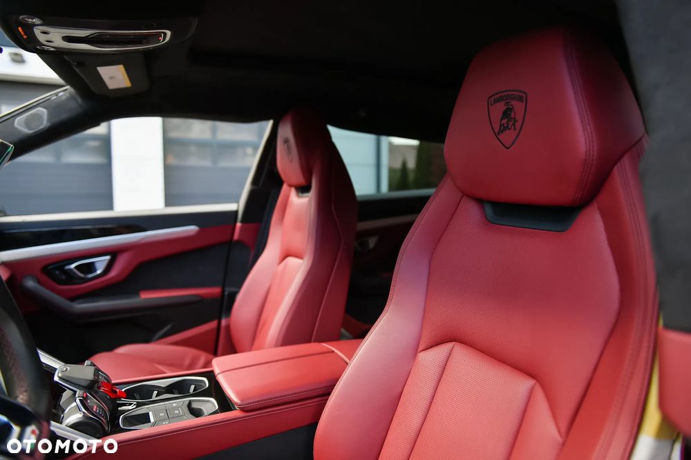 Lamborghini Urus Standard - 11