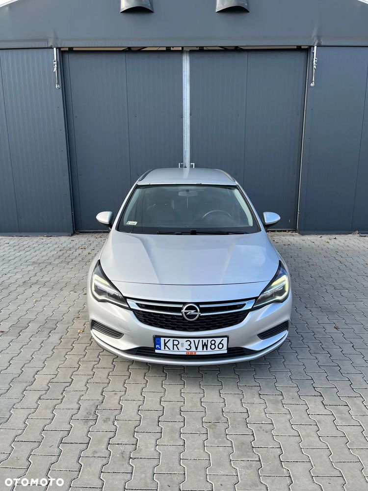 Opel Astra 1.6 CDTI Sport - 2