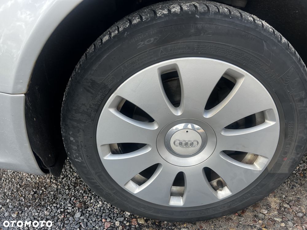 Oryginalne felgi aluminiowe 16 cali Audi - 1