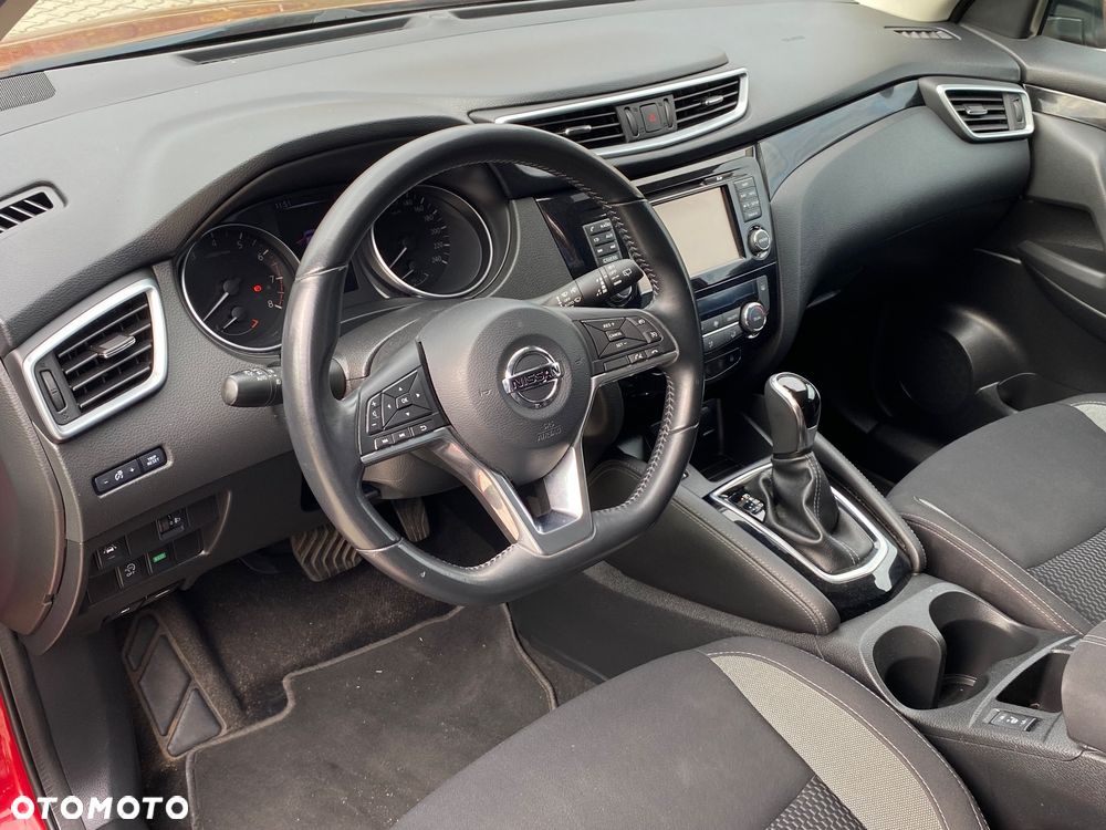 Nissan Qashqai 1.2 DIG-T Tekna Xtronic - 24