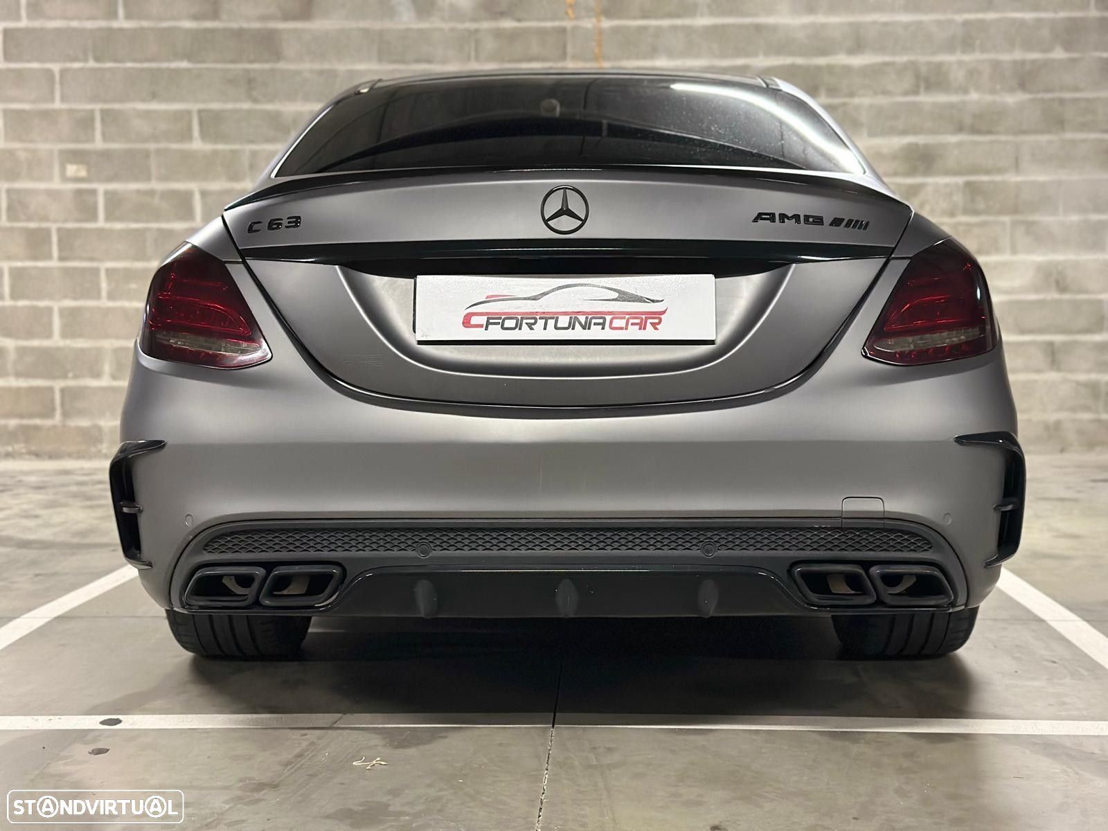 Mercedes-Benz C 63 AMG Standard - 8