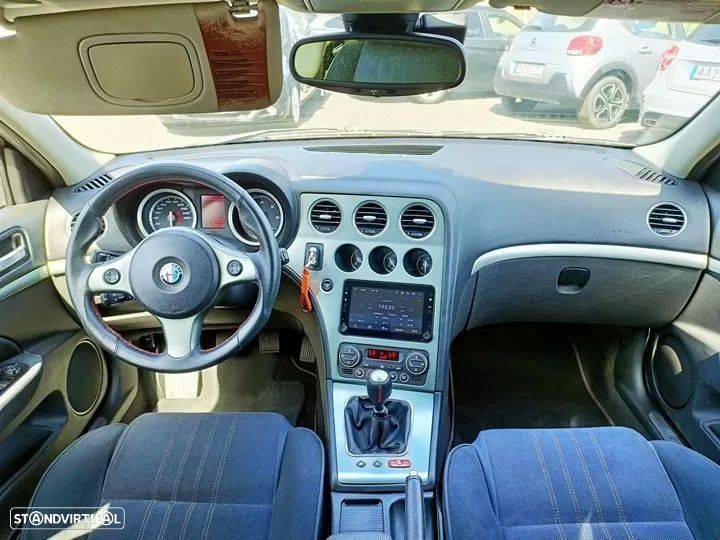Alfa Romeo 159 Sportwagon 1.9 JTDm 16V Sportiva - 3