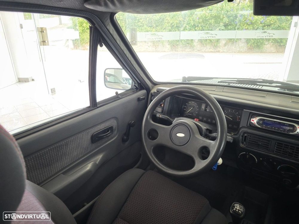 Ford Fiesta XR2 - 9