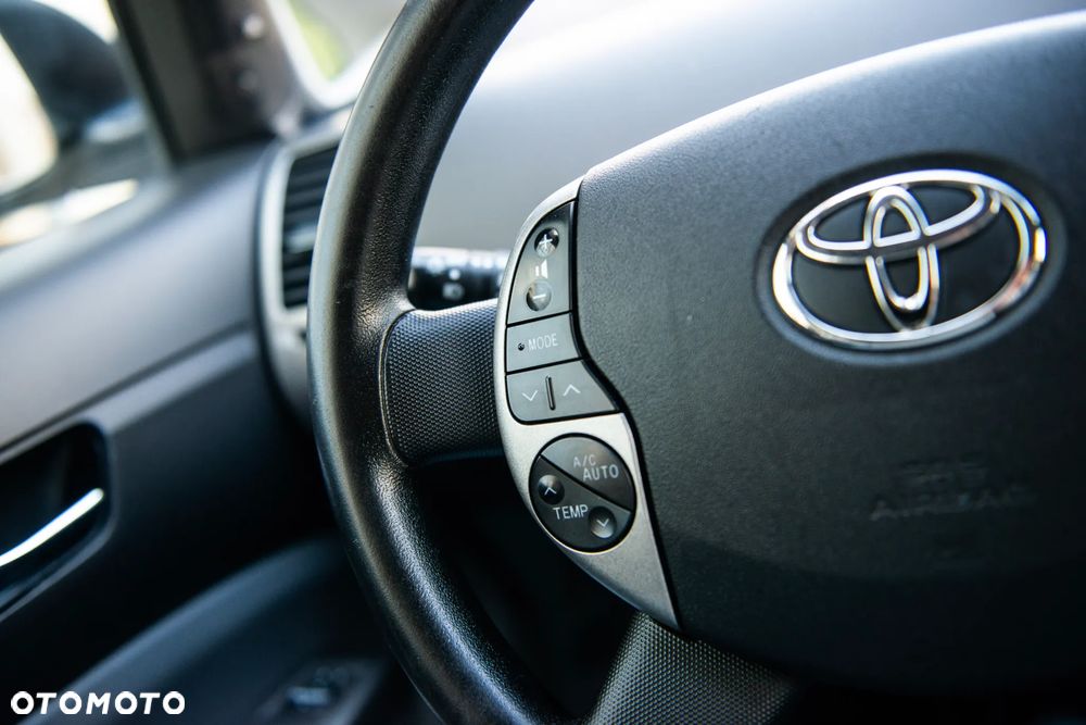 Toyota Prius 1.5 VVT-i Prestige - 35
